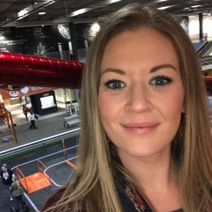 Meet your Posher, Jenna